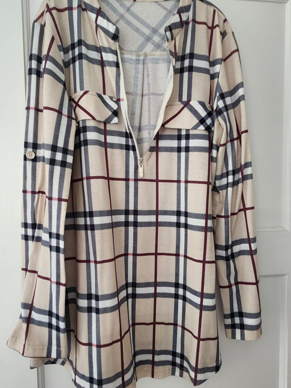 Plaid, long-sleeved tunic top